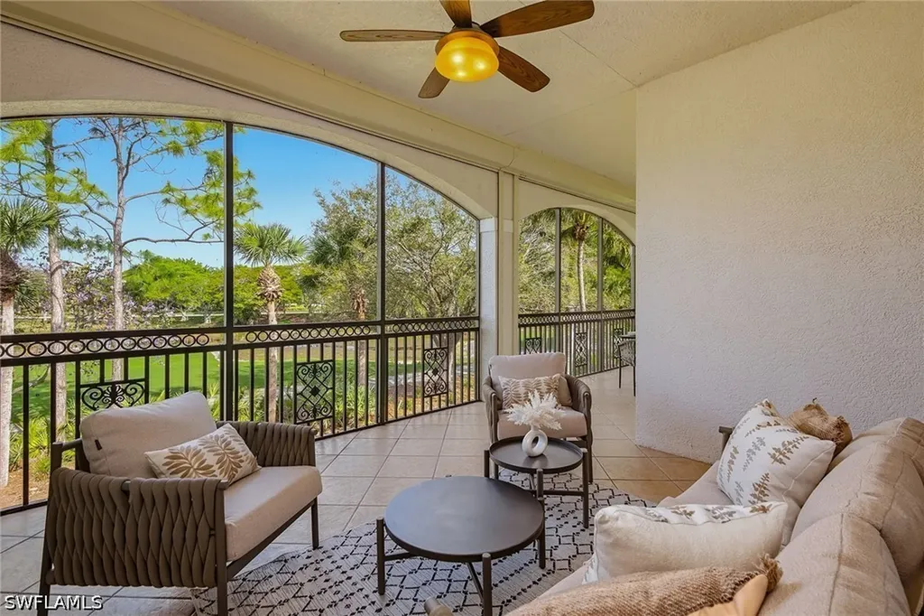 9106 Cascada Way Naples FL 34114