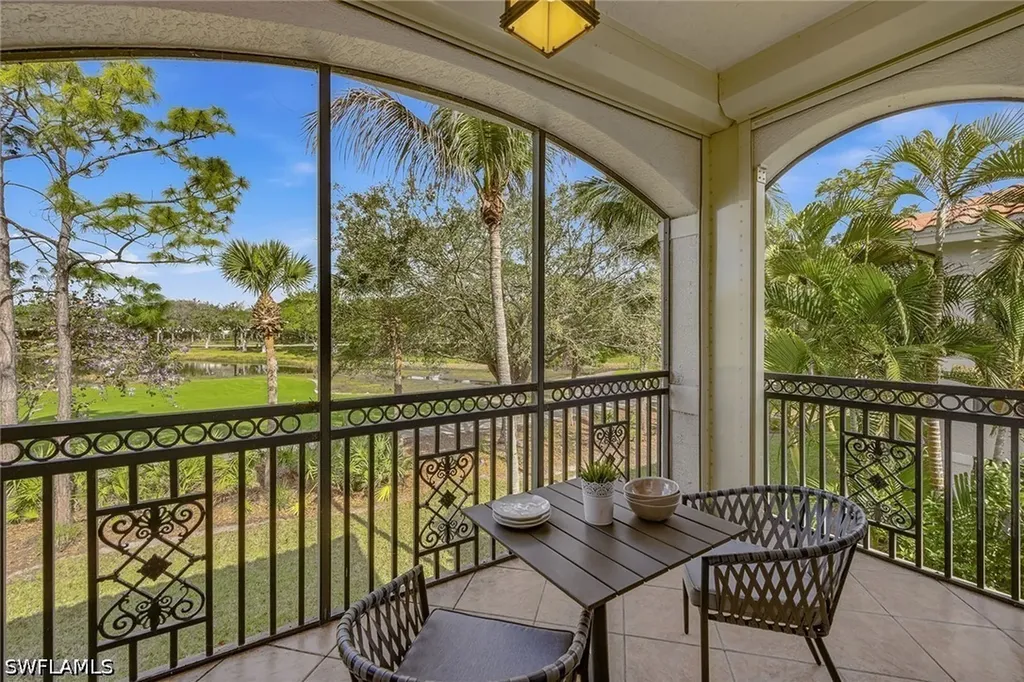 9106 Cascada Way Naples FL 34114