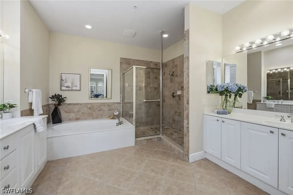 9106 Cascada Way Naples FL 34114