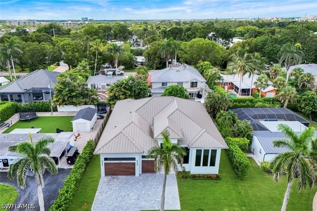 1248 13th Avenue N Naples FL 34102