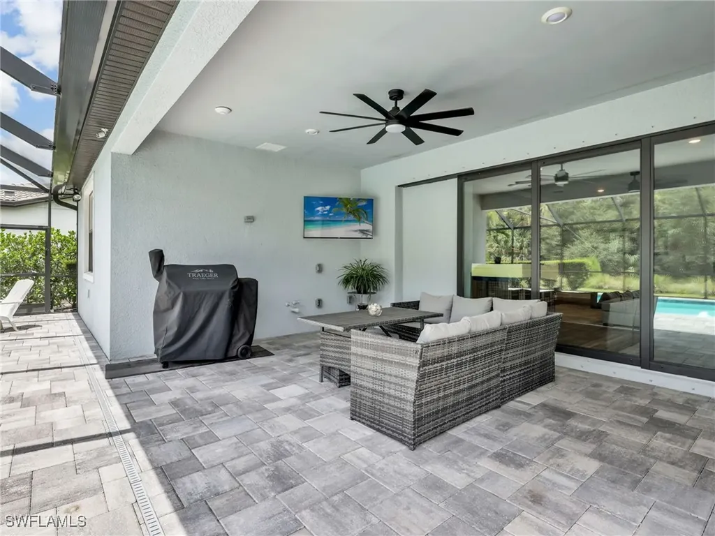 9487 Greyhawk Trail Naples FL 34120