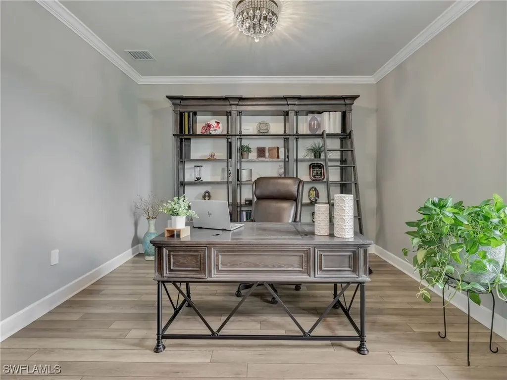 9487 Greyhawk Trail Naples FL 34120