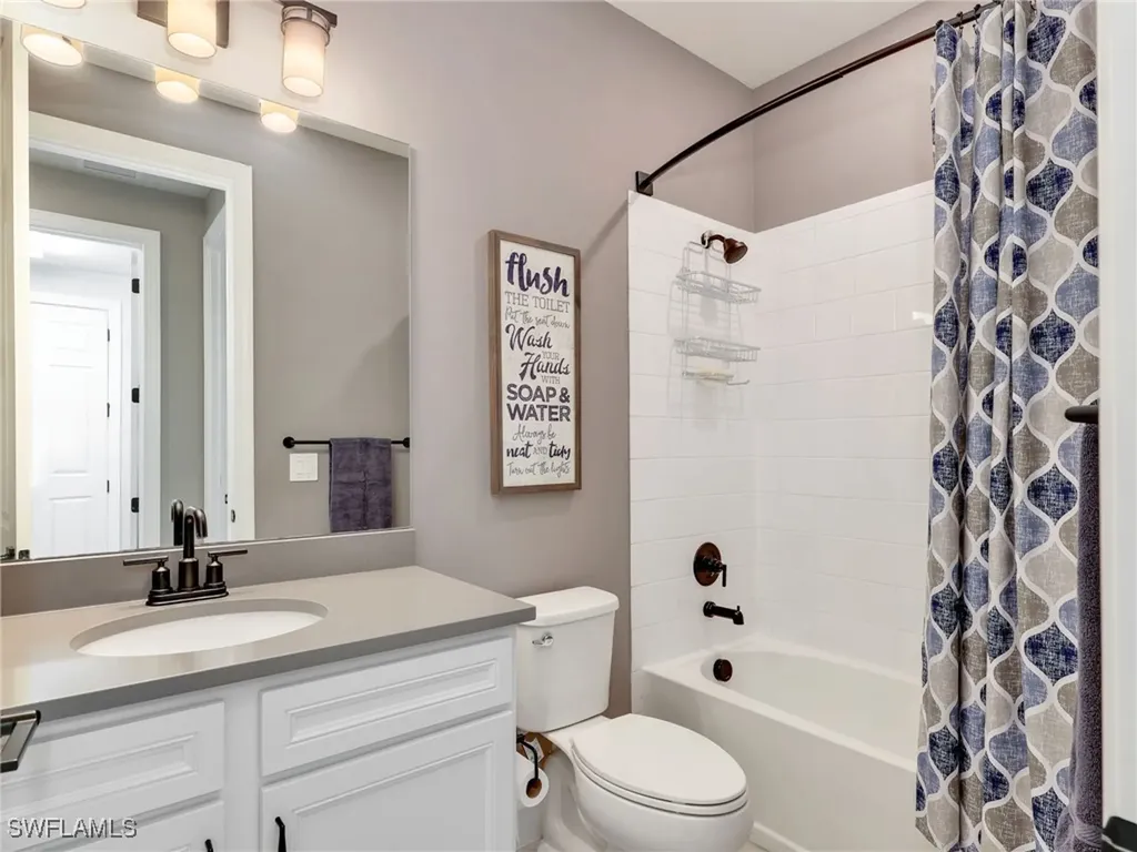 9487 Greyhawk Trail Naples FL 34120