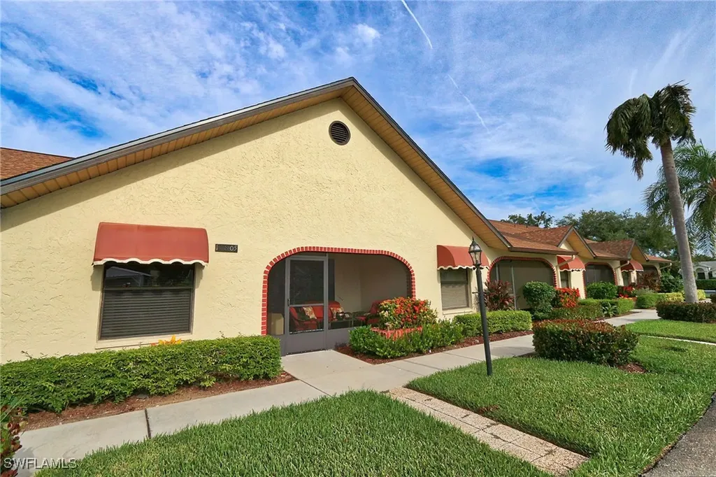 10805 Queen Anne Lane Naples FL 34109
