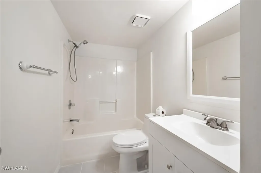 240 Pebble Beach Boulevard Naples FL 34113