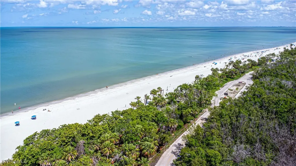 25 Bluebill Avenue Naples FL 34108