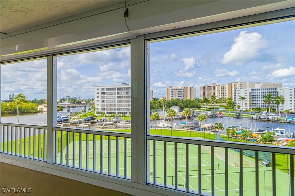 25 Bluebill Avenue Naples FL 34108