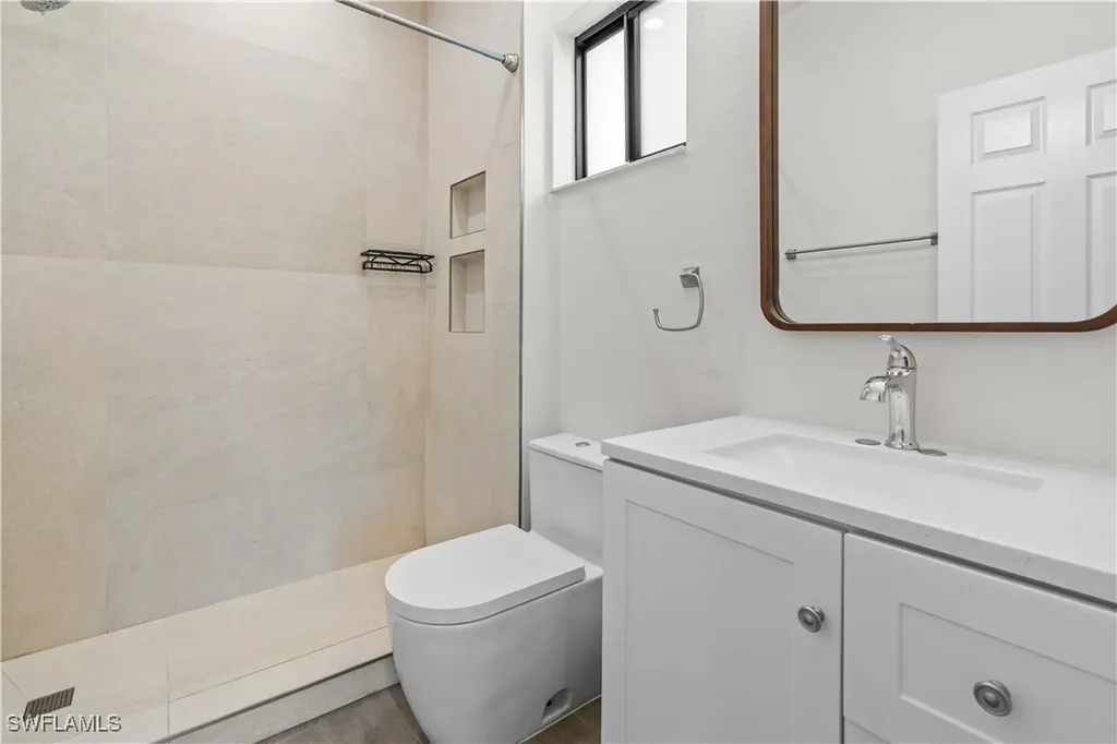 27551 Shriver Avenue Bonita Springs FL 34135