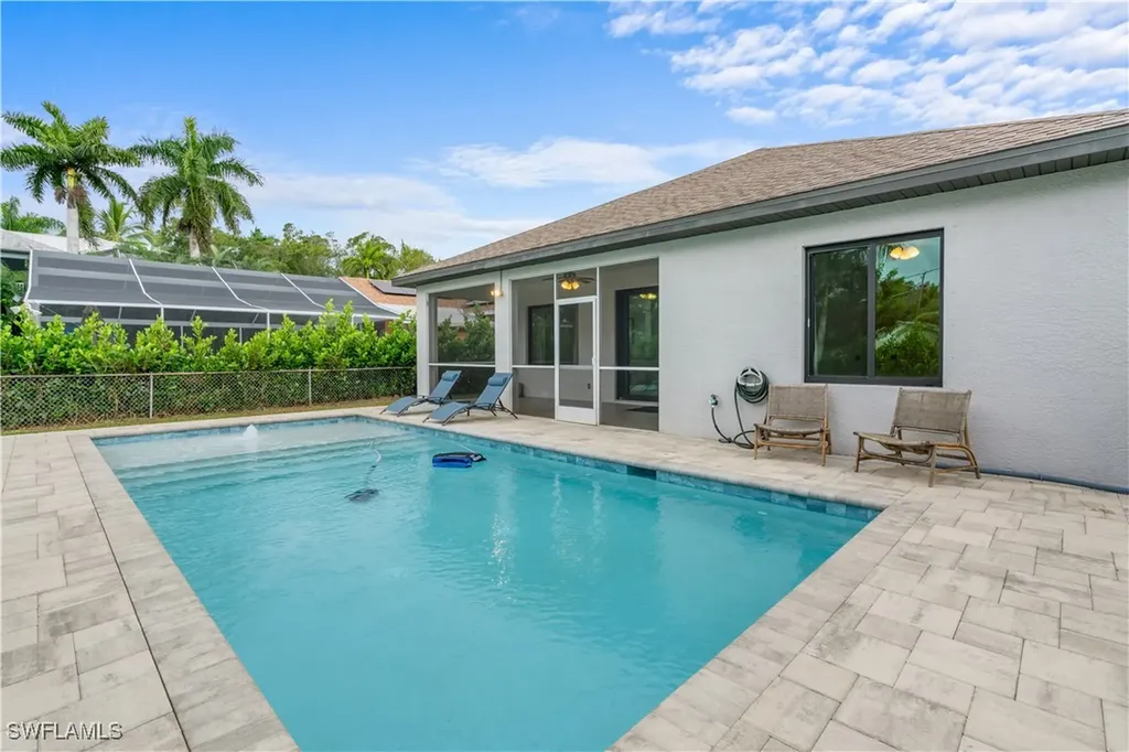 27551 Shriver Avenue Bonita Springs FL 34135