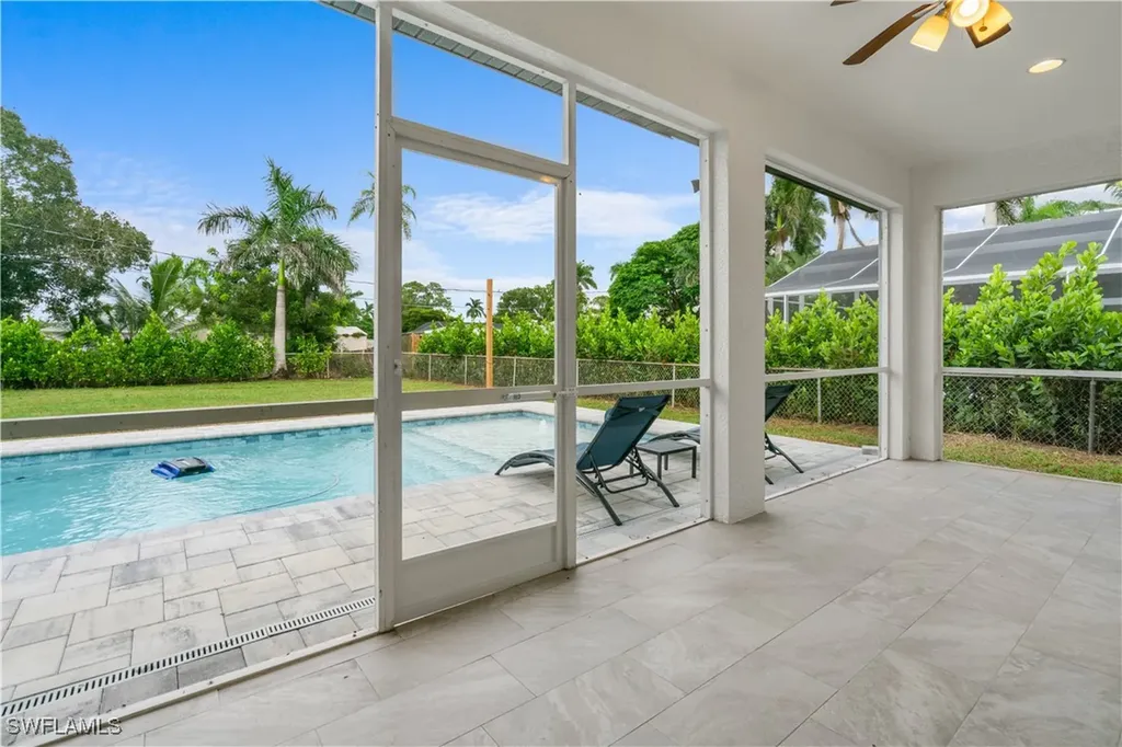 27551 Shriver Avenue Bonita Springs FL 34135