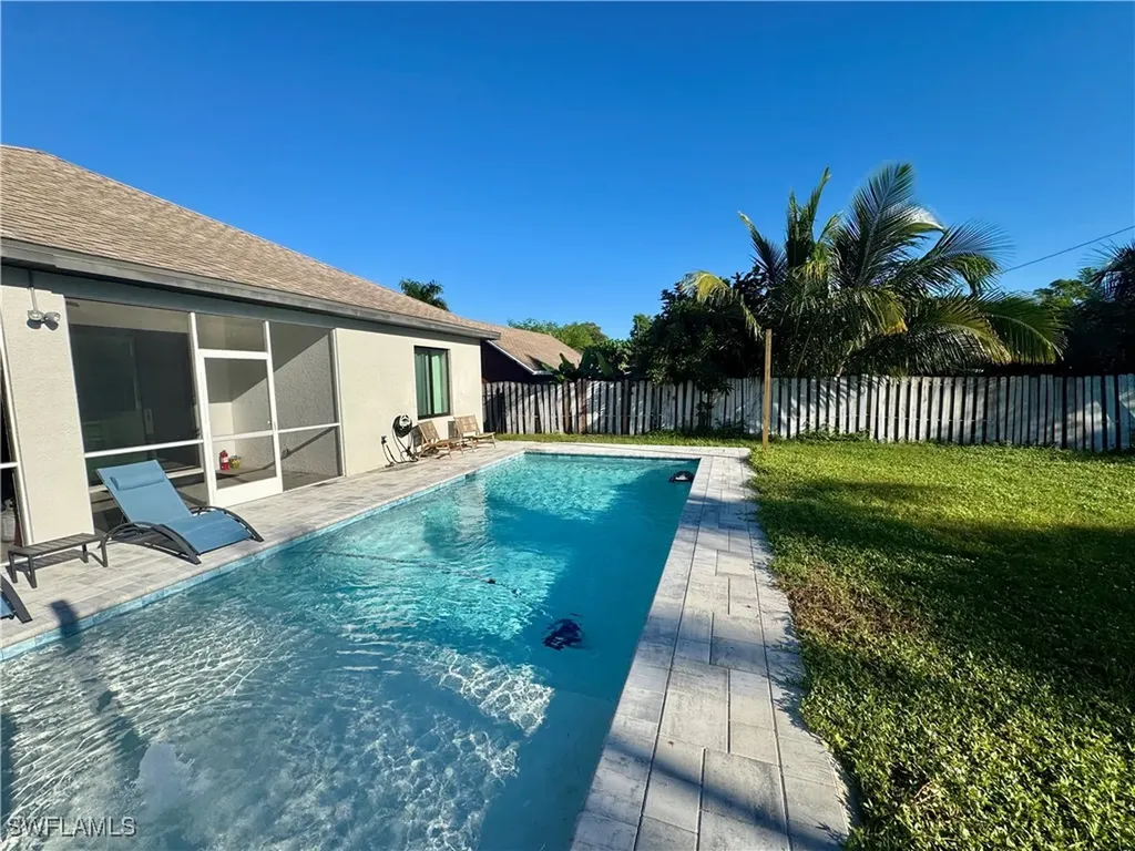 27551 Shriver Avenue Bonita Springs FL 34135