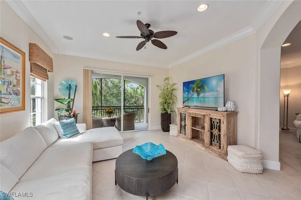 9110 Cascada Way Naples FL 34114