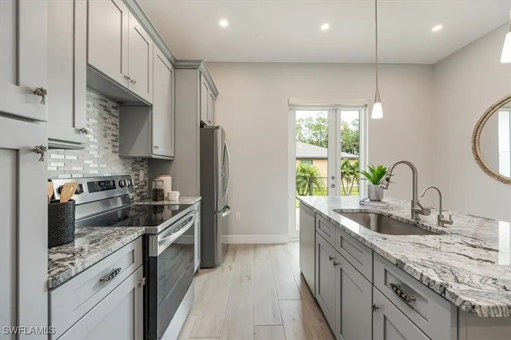 25125 Busy Bee Drive Bonita Springs FL 34135