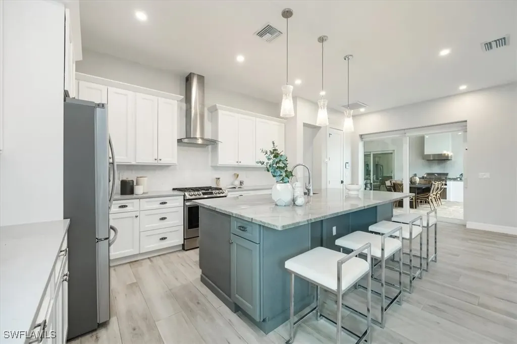 25125 Busy Bee Drive Bonita Springs FL 34135