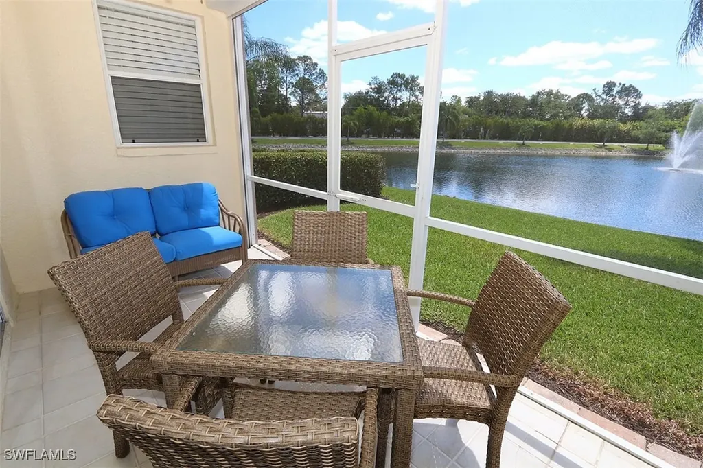 3250 Cypress Glen Way Naples FL 34109