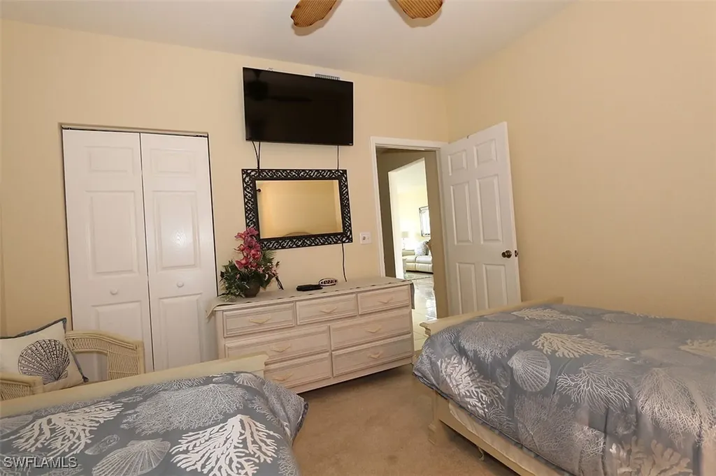 3250 Cypress Glen Way Naples FL 34109