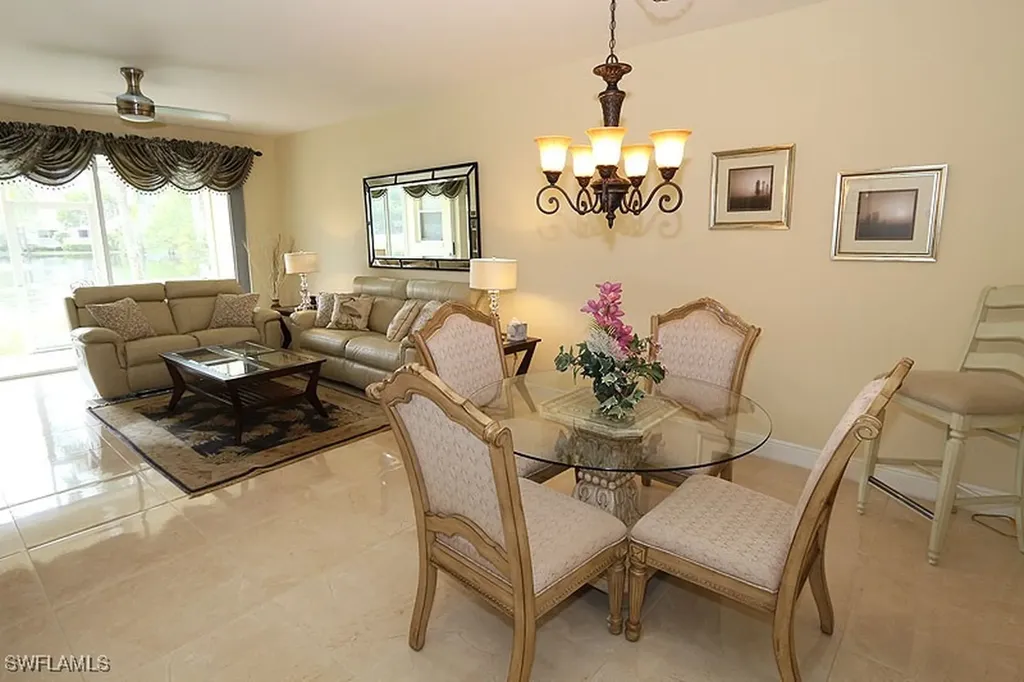 3250 Cypress Glen Way Naples FL 34109