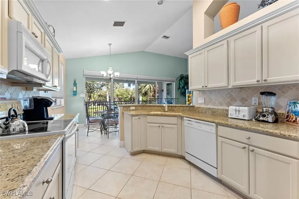 6840 Ascot Drive Naples FL 34113