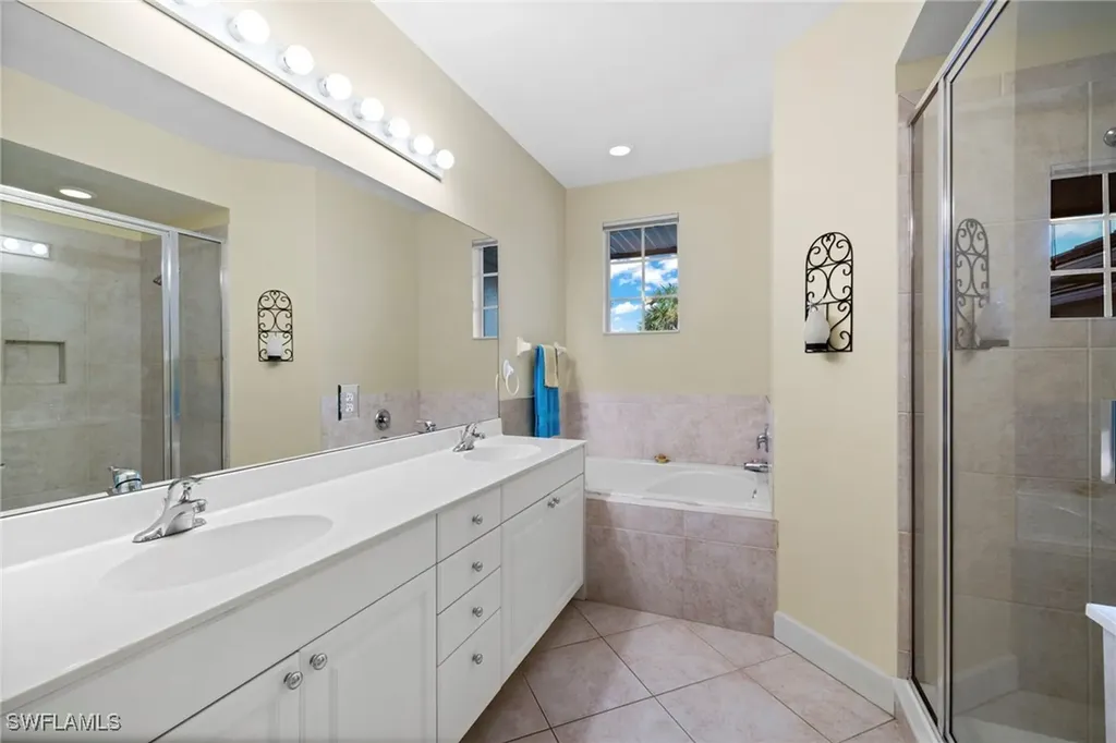 6840 Ascot Drive Naples FL 34113