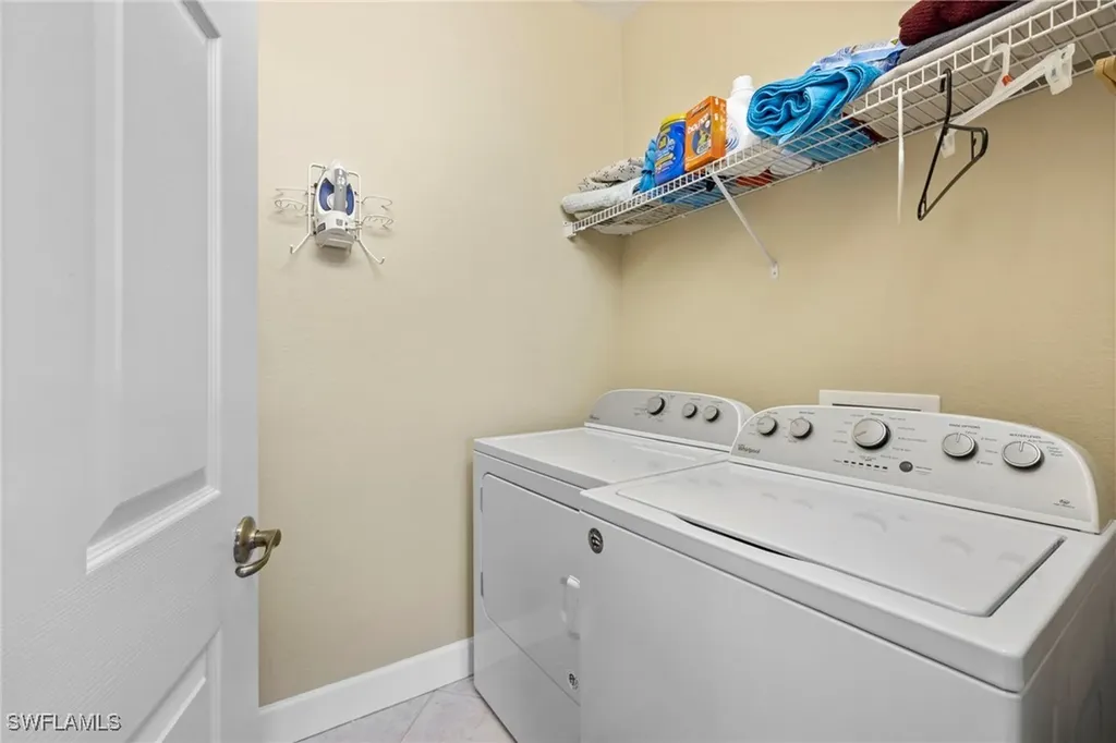 6840 Ascot Drive Naples FL 34113