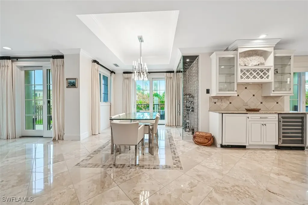 425 5th Street S Naples FL 34102