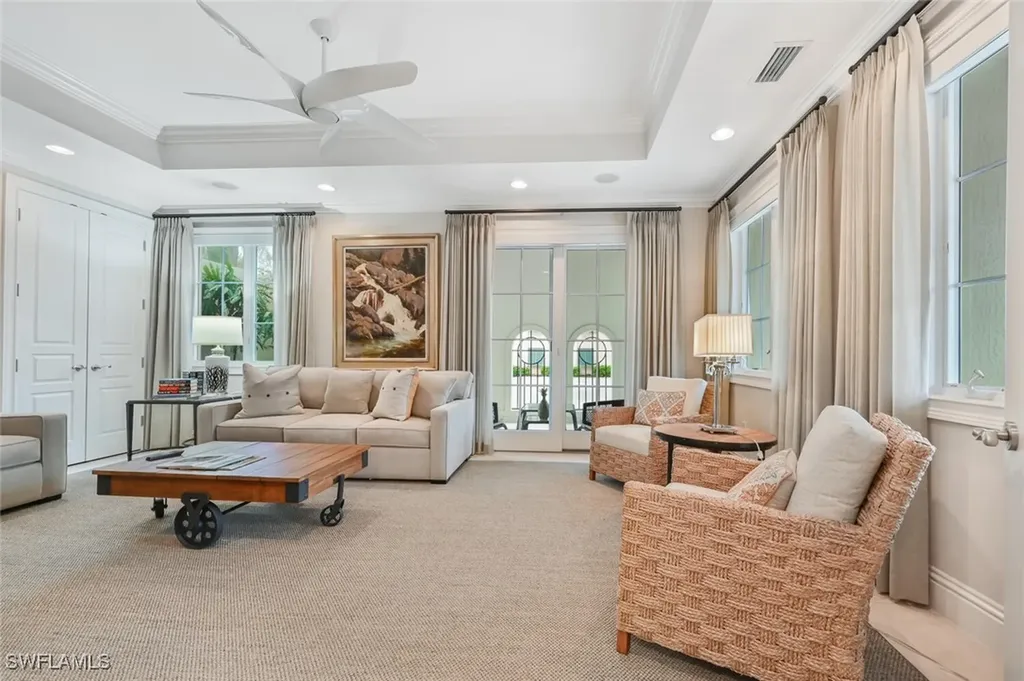 425 5th Street S Naples FL 34102