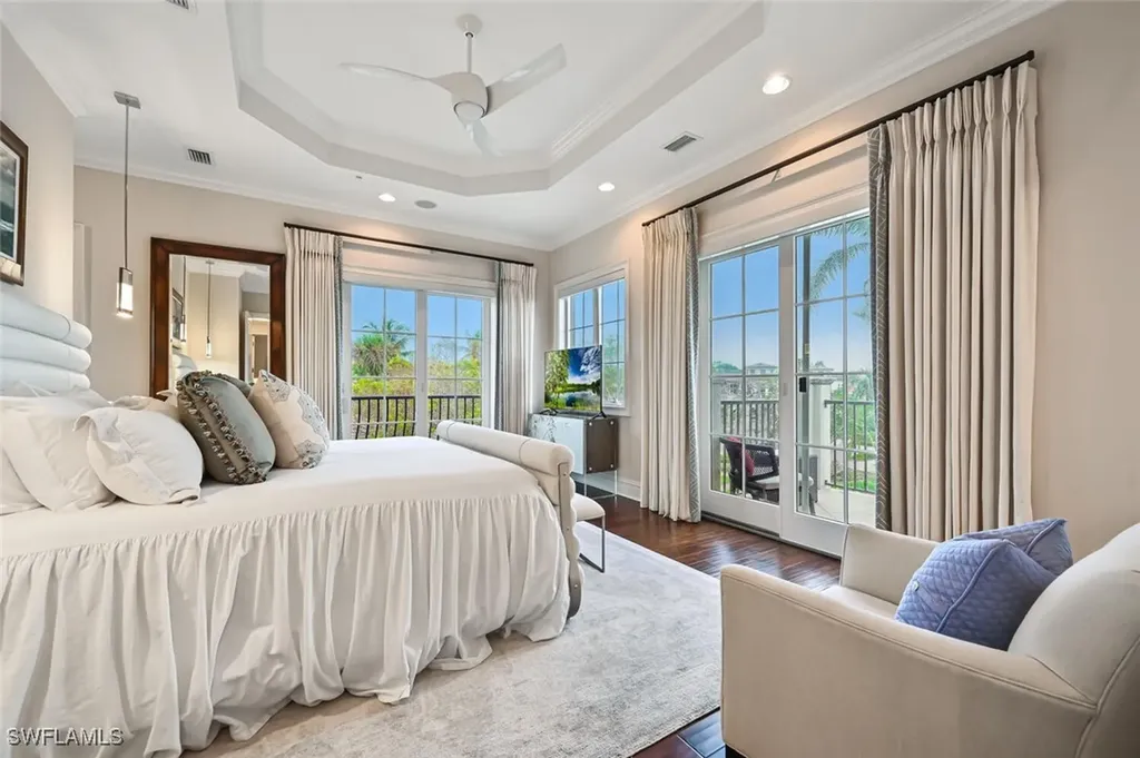 425 5th Street S Naples FL 34102