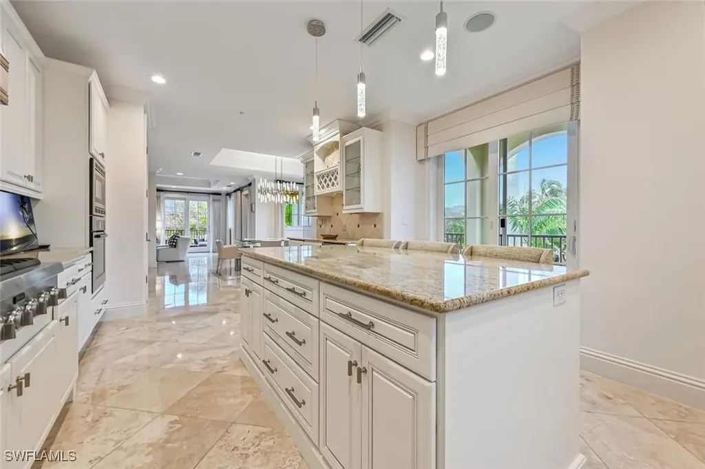 425 5th Street S Naples FL 34102