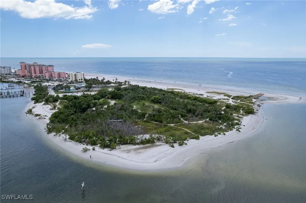 140 Estero Boulevard Fort Myers Beach FL 33931
