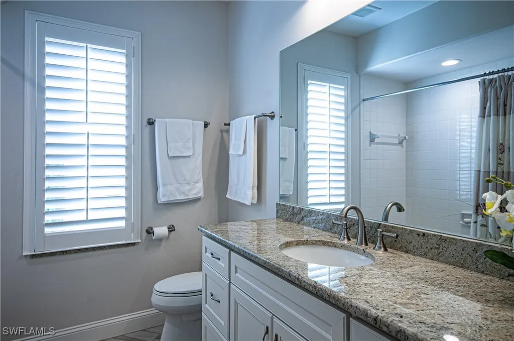 28481 Rochester Court Bonita Springs FL 34135