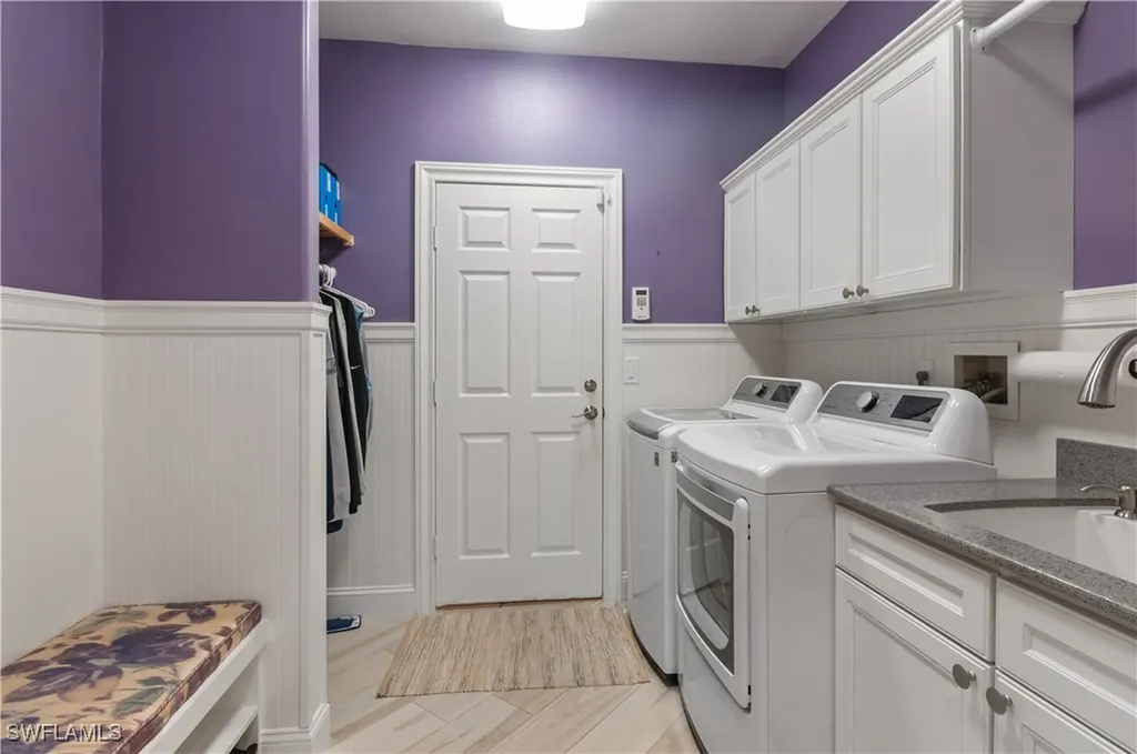 28481 Rochester Court Bonita Springs FL 34135