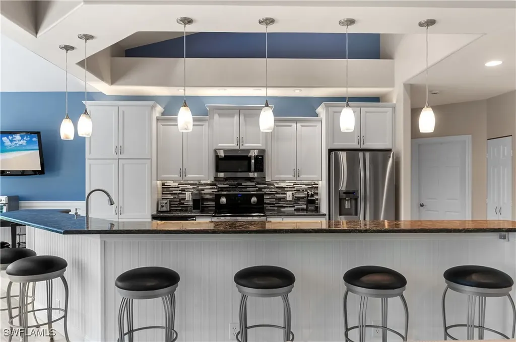 28481 Rochester Court Bonita Springs FL 34135