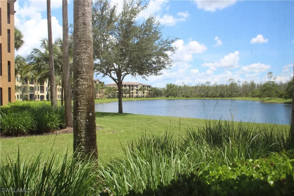 9735 Acqua Court Naples FL 34113
