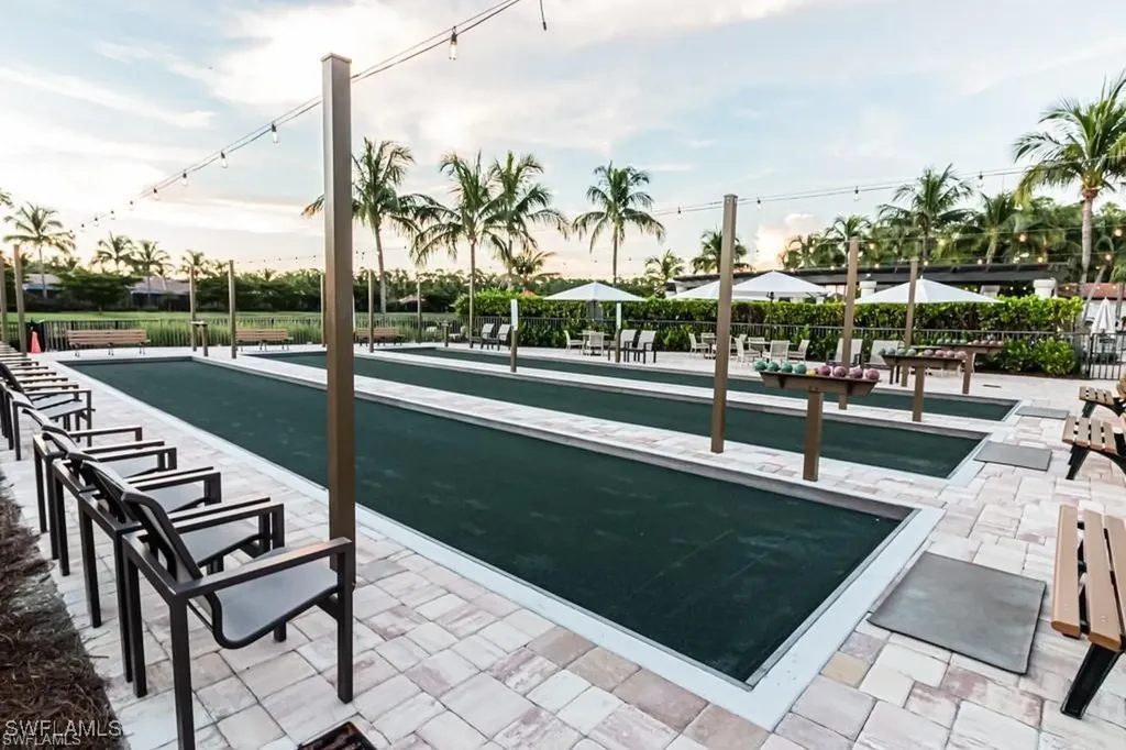 9735 Acqua Court Naples FL 34113