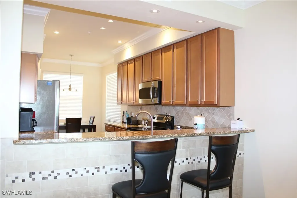 9735 Acqua Court Naples FL 34113