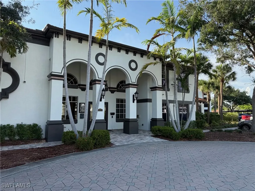 7985 Preserve Circle Naples FL 34119