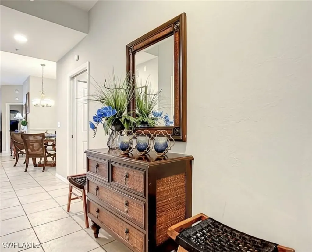 470 Launch Circle Naples FL 34108