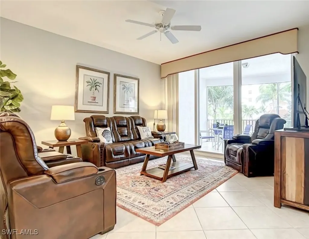 470 Launch Circle Naples FL 34108