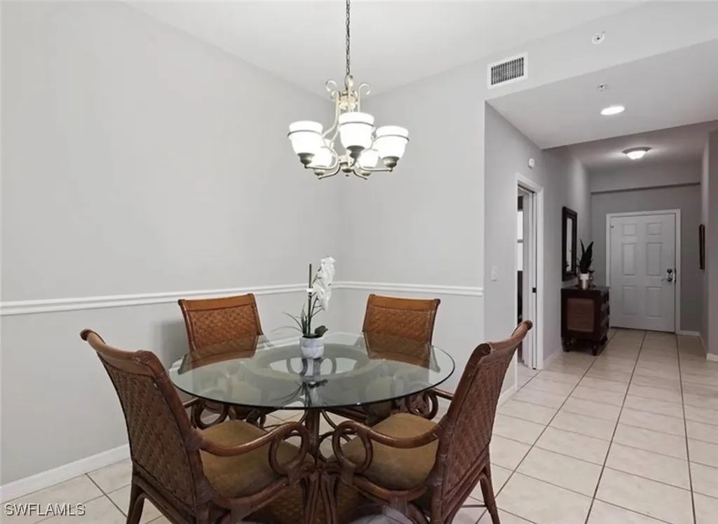 470 Launch Circle Naples FL 34108
