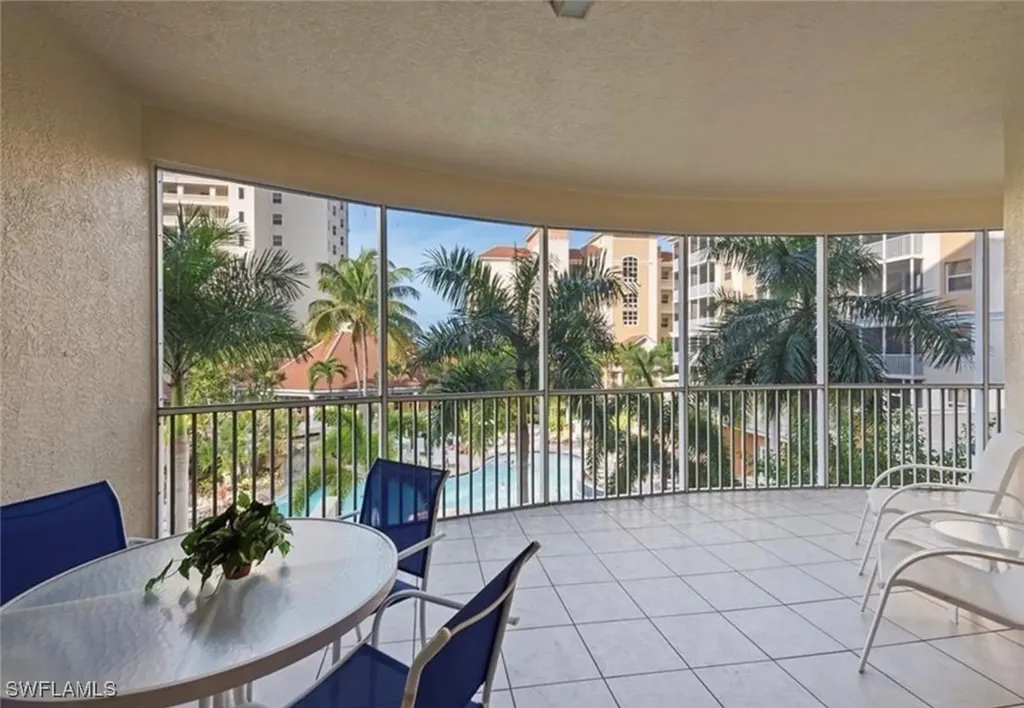 470 Launch Circle Naples FL 34108