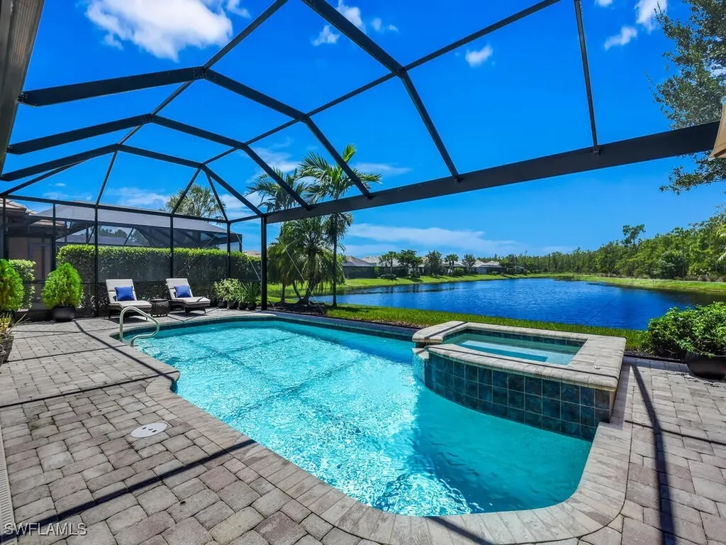 7412 Winding Cypress Drive Naples FL 34114