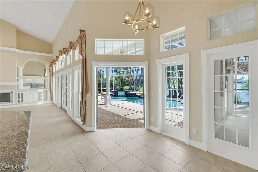 11201 Phoenix Way Naples FL 34119