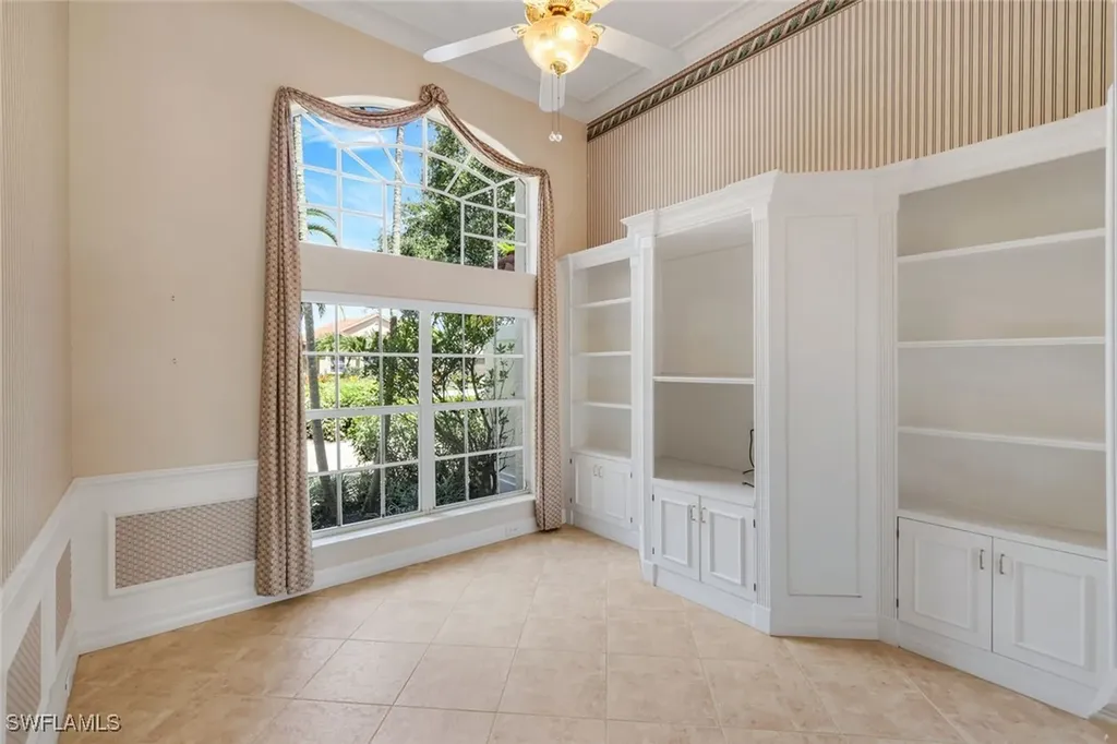 11201 Phoenix Way Naples FL 34119