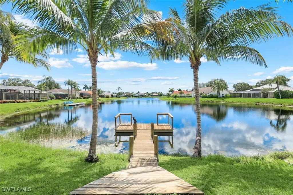 11201 Phoenix Way Naples FL 34119