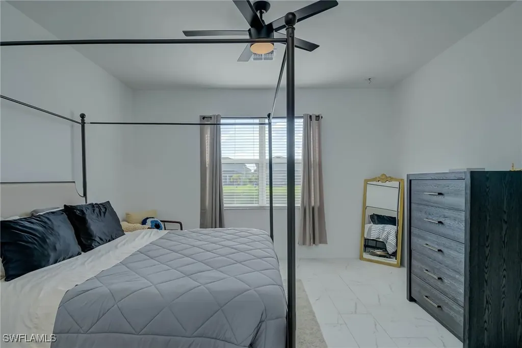 2446 Orchard Street Naples FL 34120