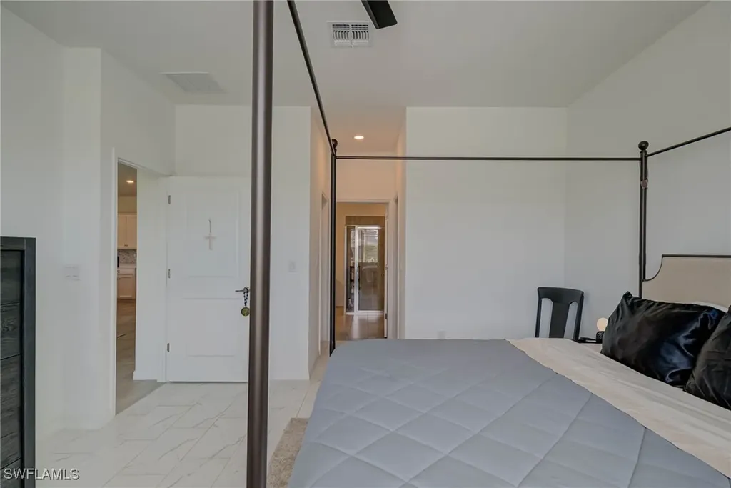 2446 Orchard Street Naples FL 34120