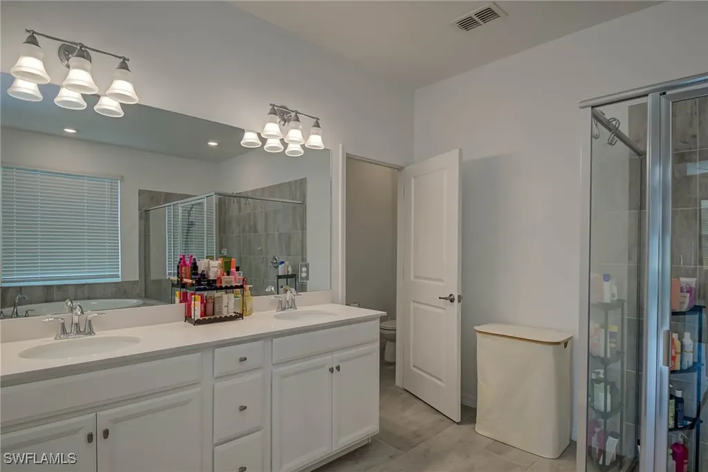 2446 Orchard Street Naples FL 34120