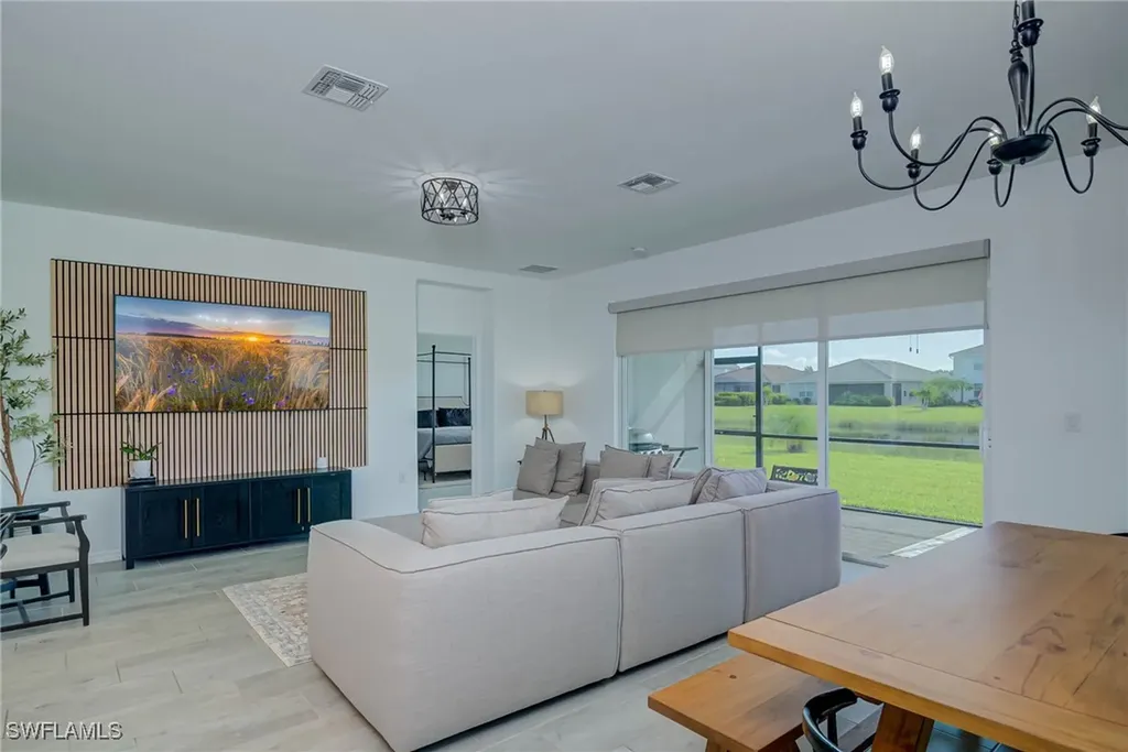 2446 Orchard Street Naples FL 34120