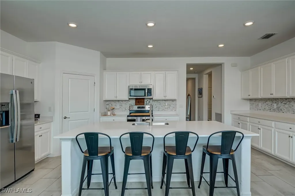 2446 Orchard Street Naples FL 34120