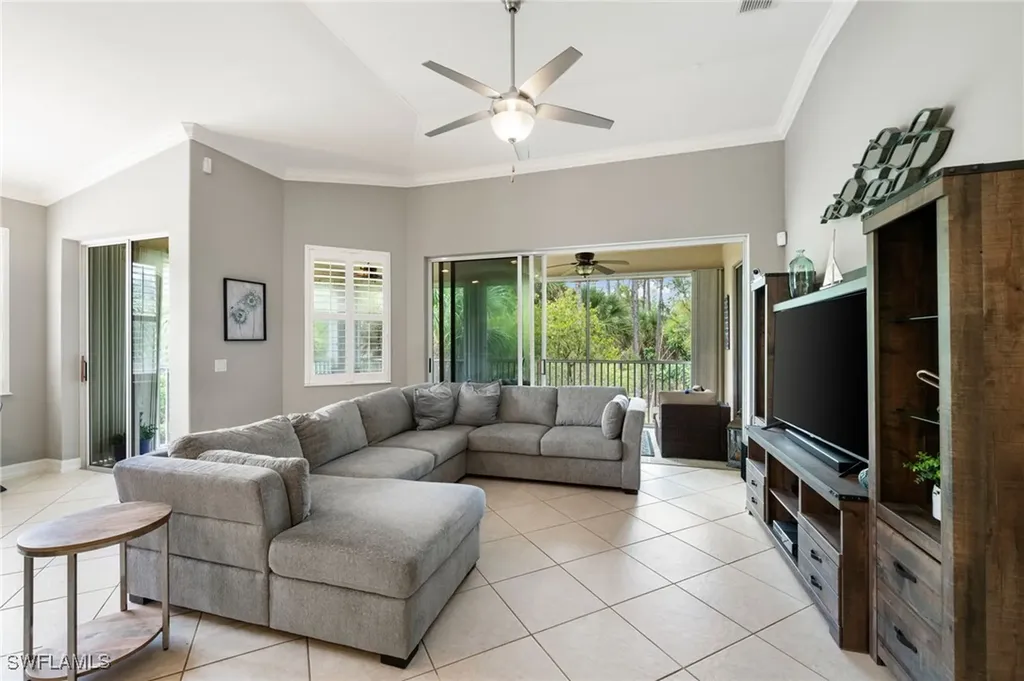 1630 Tarpon Bay Drive S Naples FL 34119